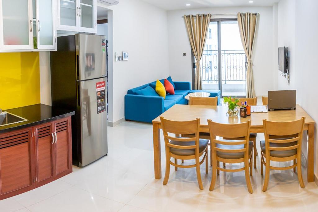 Gold Bee Dormitary Service Apartment Thành Pho Ho Chí Minh Esterno foto