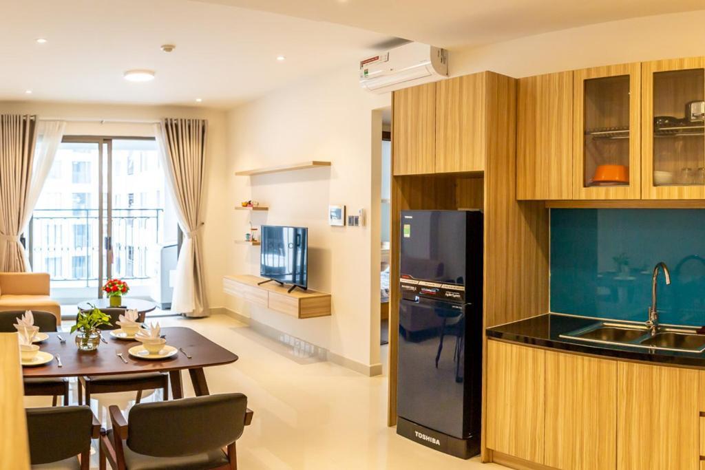 Gold Bee Dormitary Service Apartment Thành Pho Ho Chí Minh Esterno foto